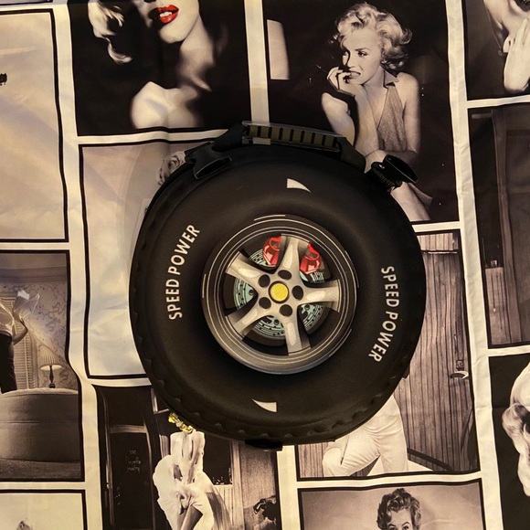 Bag - Picture 2 of 4